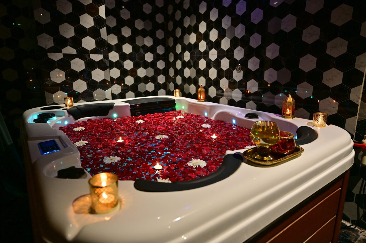 Couple Rooms at 111 International Spa